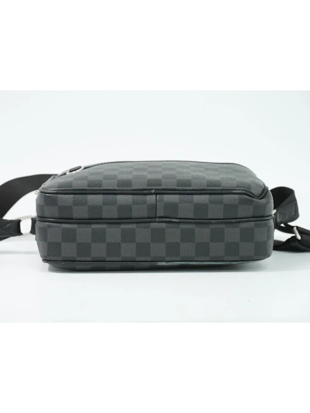 Louis Vuitton this authentic